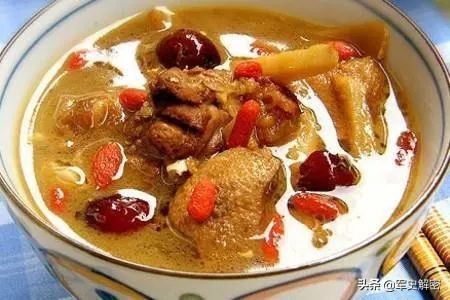 红楼梦中的美食菜谱视频,不得不提的红楼梦美食