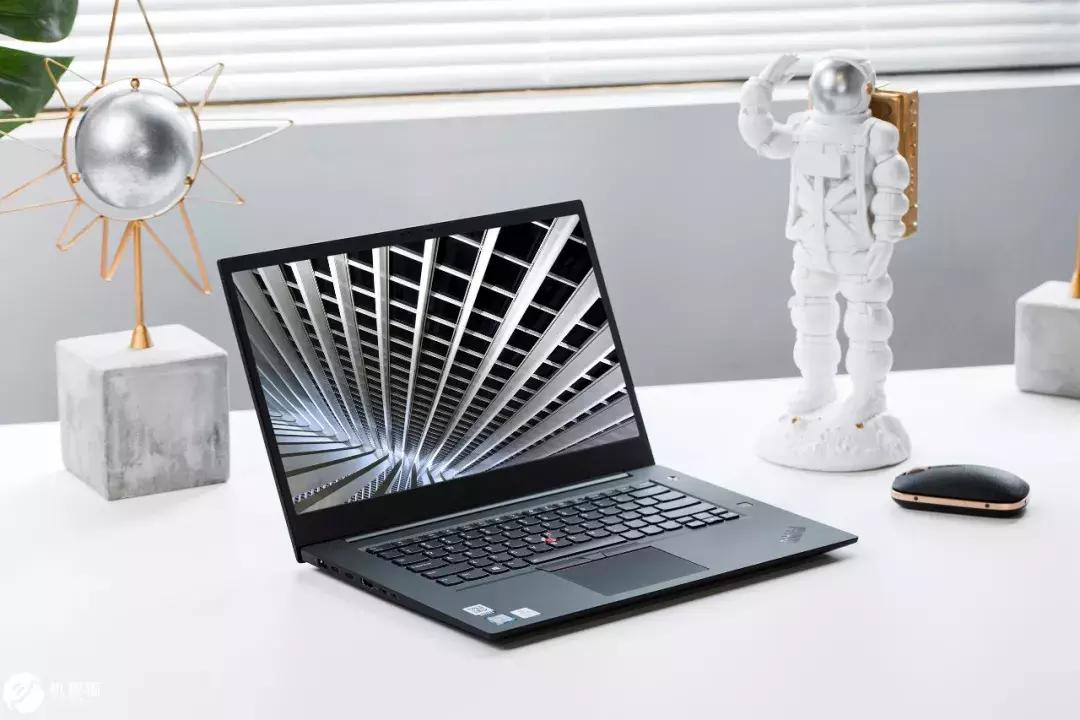 可能是最值得入手的创意设计PC：ThinkPadX1隐士2019深度体验