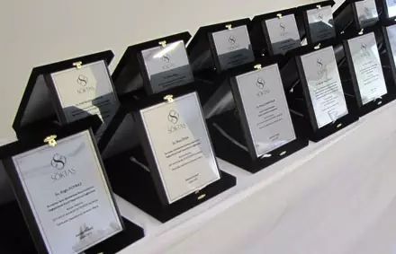 衬衫顶级面料品牌有哪些,全球顶级的衬衫面料有哪些