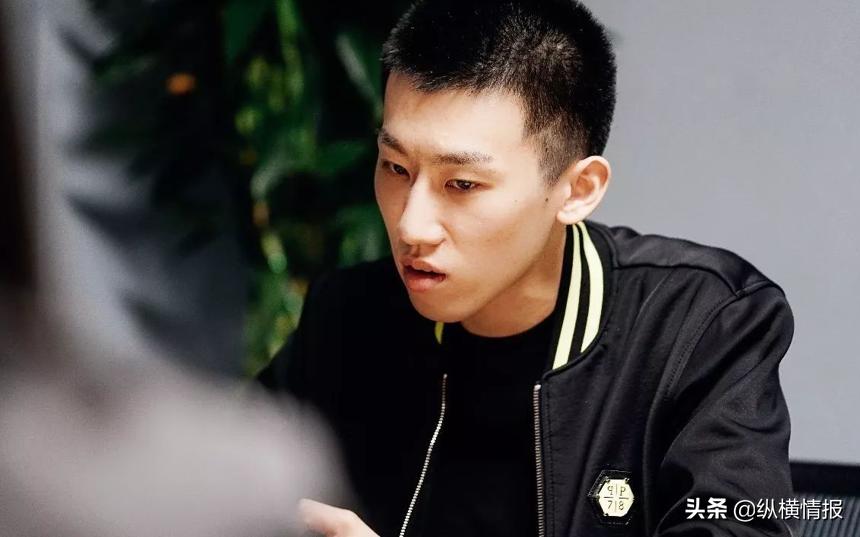 富二代借2千万创业,不到一年全部赔光,晚上靠直播来赚钱还债