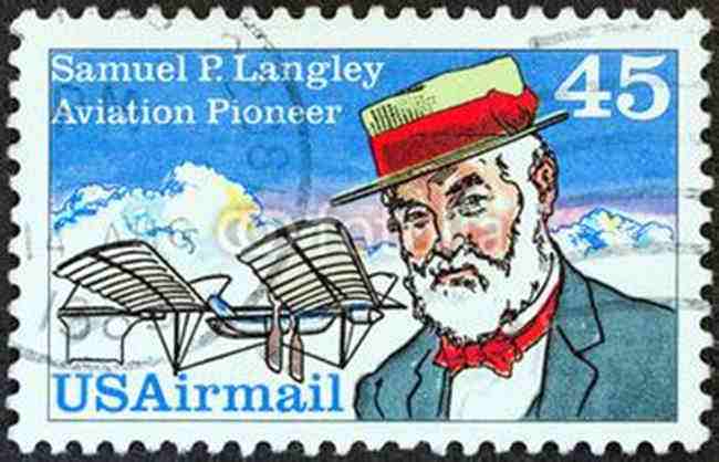 要攻还是要守？美日英三国航母为此纠结很久，答案还得打完再说