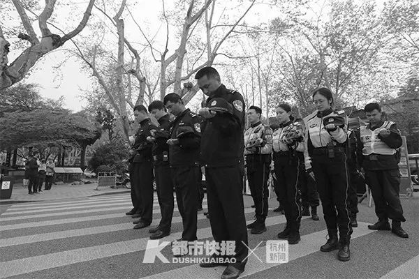 *安门天**广场时隔十年再下半旗，为留在寒冬里的他们