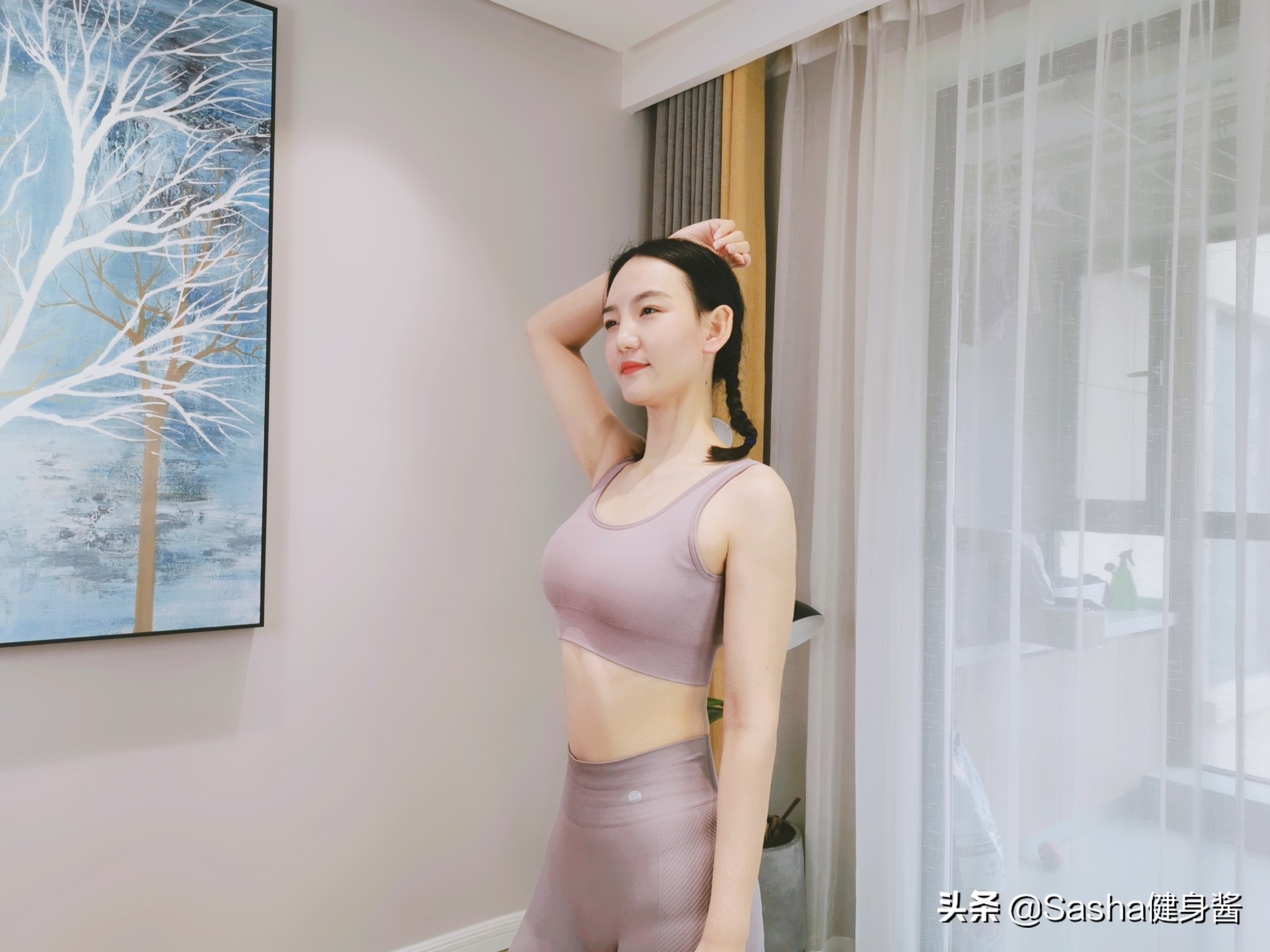 初学者练瑜伽穿啥衣服合适,初学瑜伽穿什么样的瑜伽服最好练