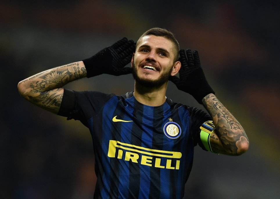 世界足坛十大顶级中锋,世界足坛十大中锋