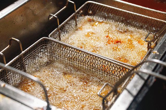 无夜市不夏天！西园里菜场竟然是个“深夜大食堂”？