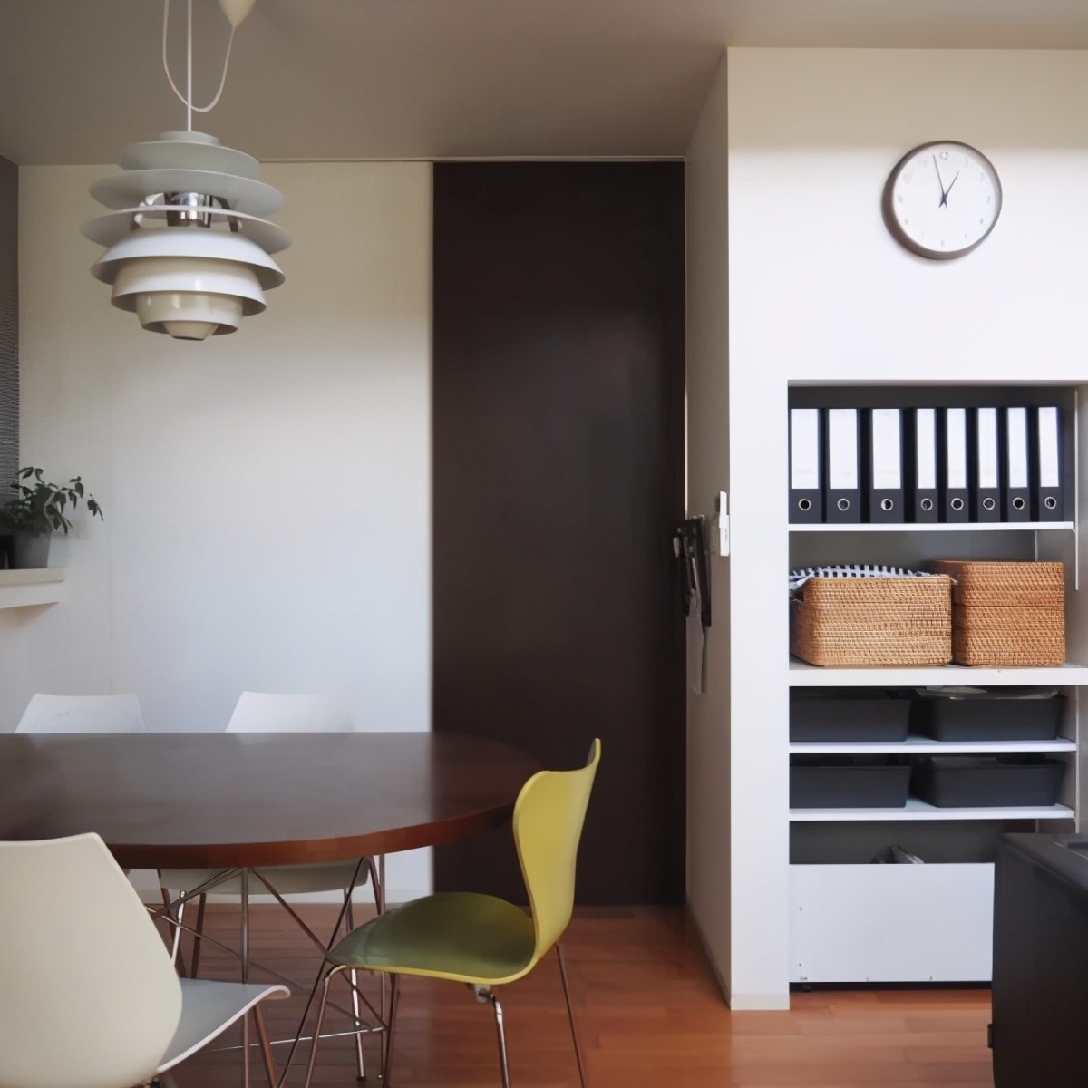 怎么能把乱七八糟的客厅收拾干净,收拾客厅小妙招