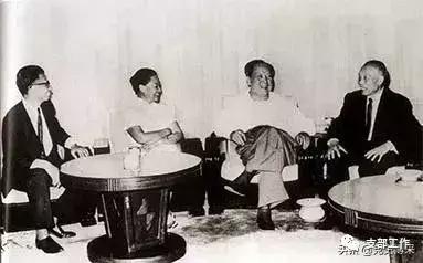 胸怀坦荡的毛主席是如何评价自己的