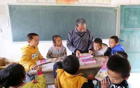 民办教师村办教师待遇,2023年教师待遇会提高吗