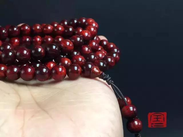 属相猪不能戴檀木手串吗,什么属相不能戴紫金鼠手串