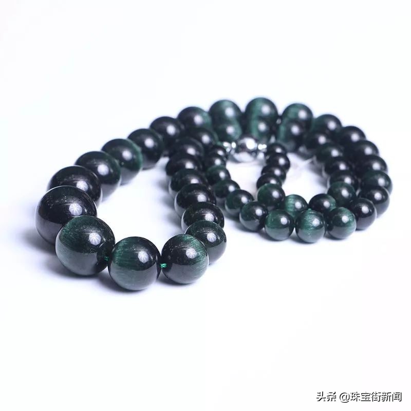 女神“价”到！最美女神节，到珠宝街，做最耀眼的百变女神！