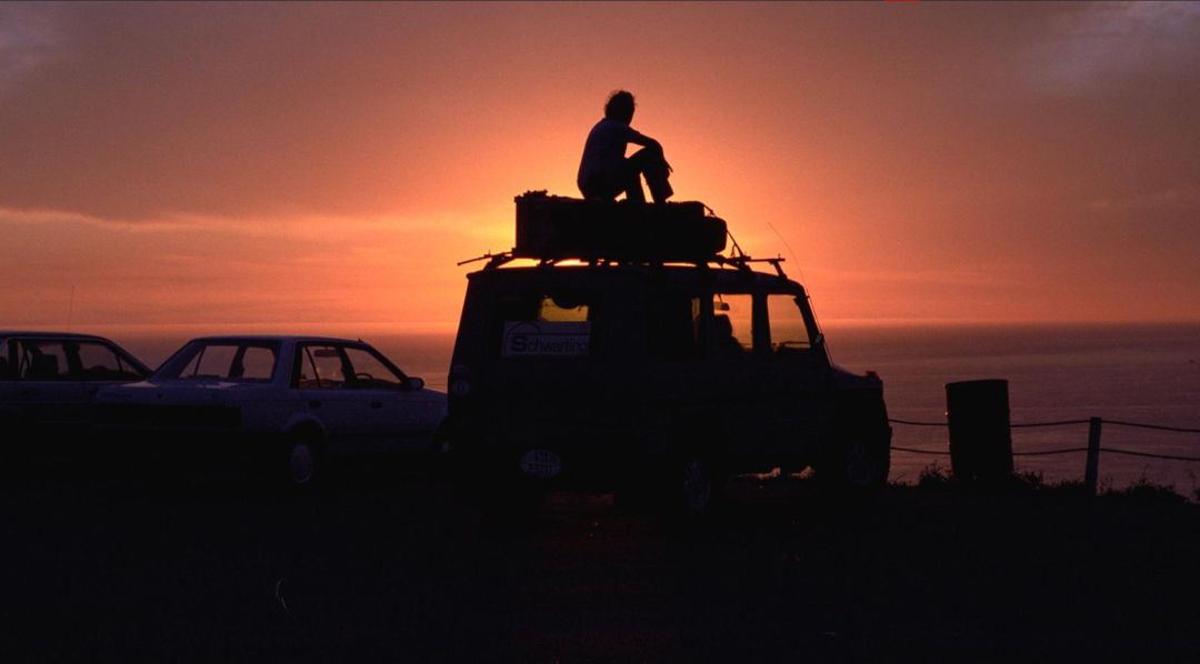 54岁裸辞，花45W流浪地球26年，炸上BBC，这...