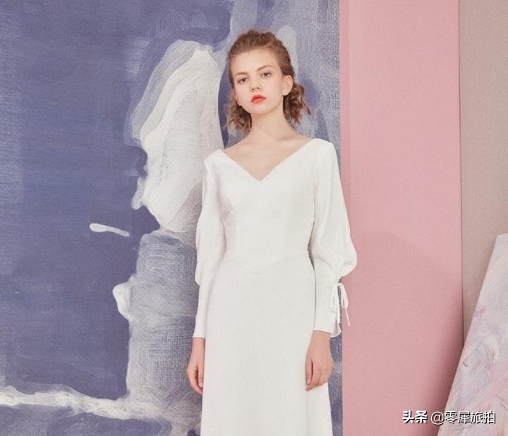 胸小的女生适合哪种婚纱,选什么样的婚纱拍照好看