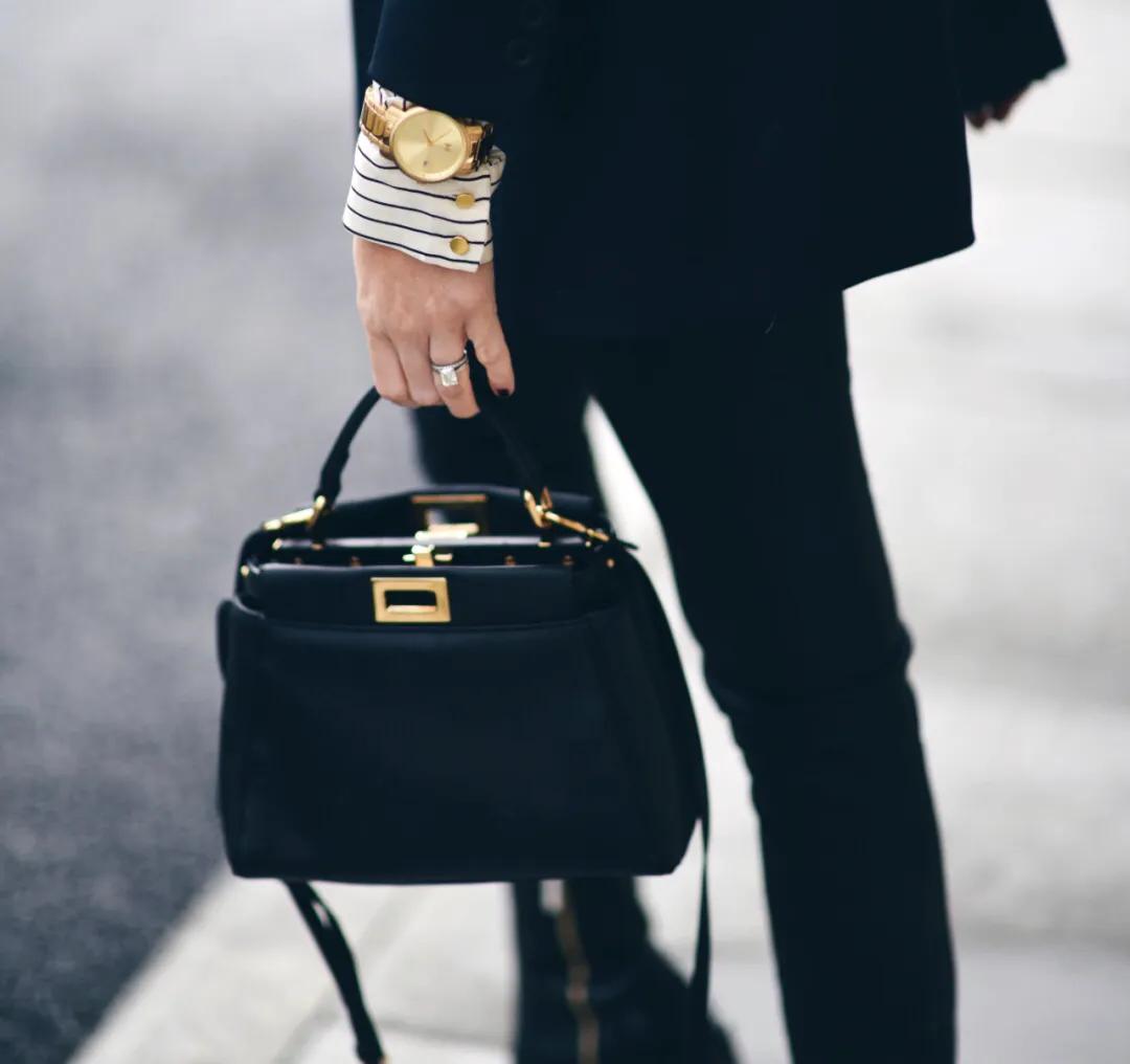 fendipeekaboo有什么缺点,fendipeekaboo限量款