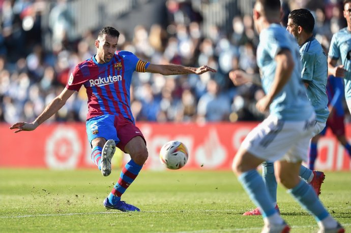 巴萨4比1vs阿拉维斯,巴萨一扫平局阴霾客场大胜