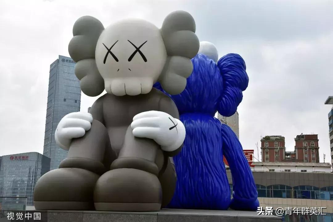 别跟了时尚丢了体面!3秒被抢光的优衣库,让无数人的素质掉一地