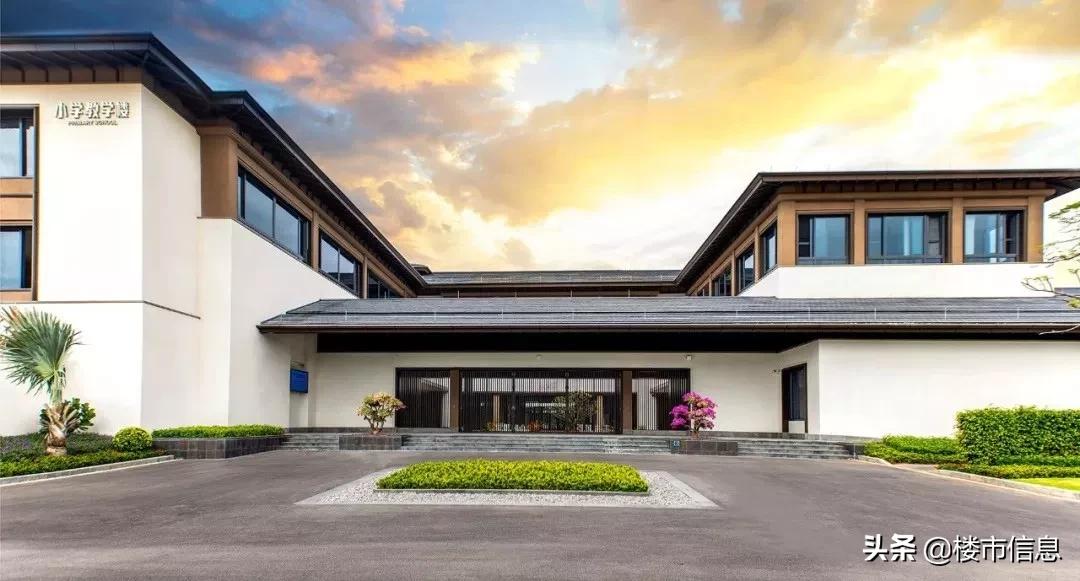 海南有房，人生辉煌？至少，在这200多万起的绿城小镇是这样