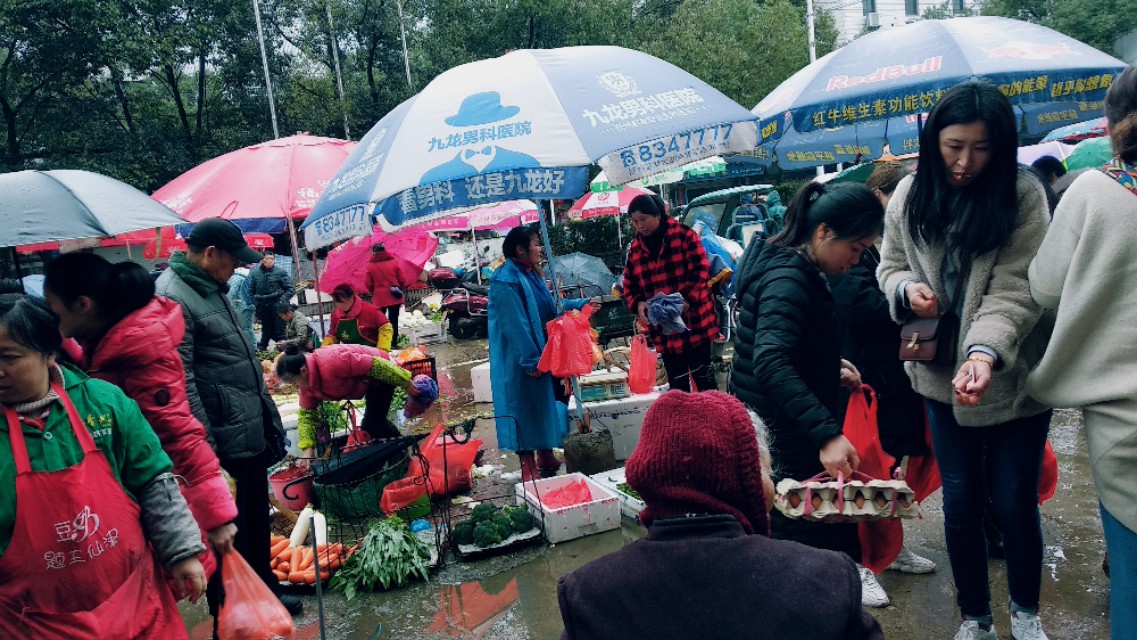 小本稳定生意月入过万,做生意打工赚钱的最好方法