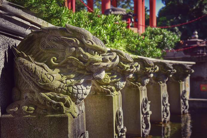 全新一代瑞虎8穿越剑门关,全新一代瑞虎8十万人百城公测