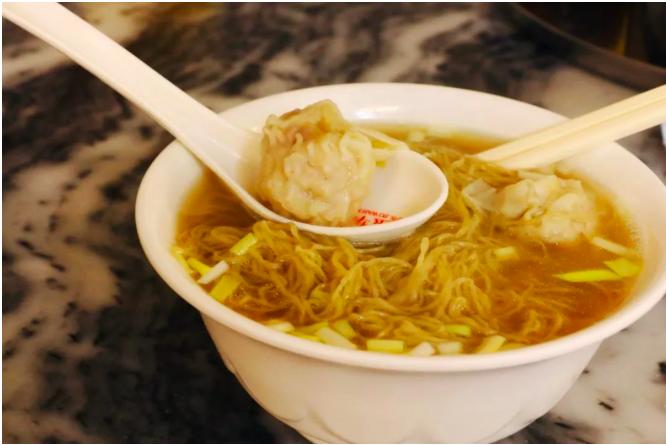 探店|和心动男孩吃完这碗云吞后，我第一次看懂了王家卫的电影