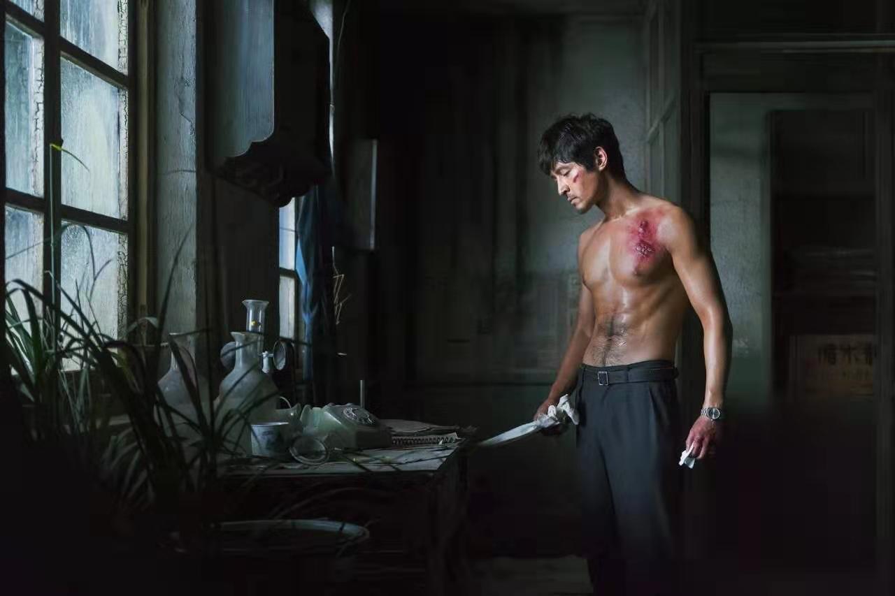 南方车站的聚会胡歌包扎,南方车站的聚会胡歌经典片段