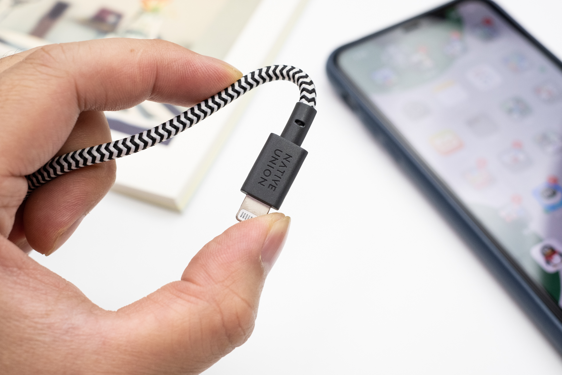 苹果官方体验店设计,苹果公司最具特色的专卖店设计