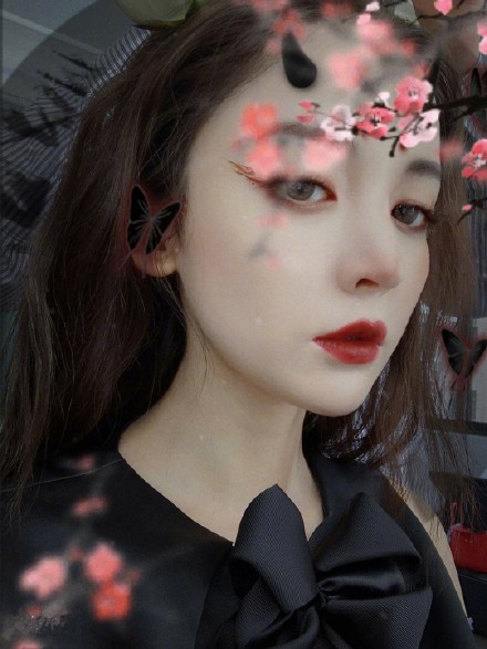 姘ㄥ熀閰稿噣閫忕編鐧芥磥闈钩鐩存挱,姘ㄥ熀閰告场娌礂闈㈠ザ缇庣櫧鐩存挱