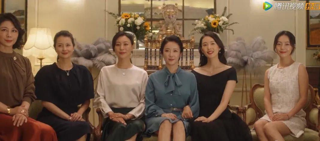 女人打架是不是爱薅头发,女人打架拼命薅头发