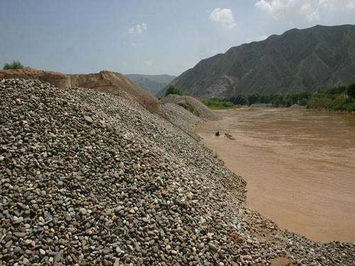 无证洗砂属于违法吗,无证采砂处罚标准