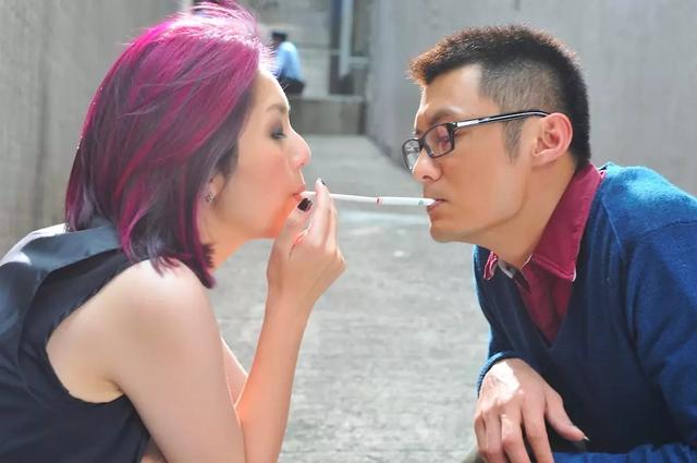 对不起，我喜欢抽烟！忘不了，戒不掉