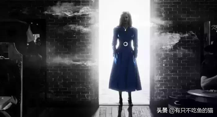 黑暗女巫伊娃格林,黑暗阴影伊娃格林与吸血鬼