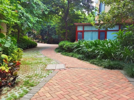 鍝佽川铚曞彉,鍝佽川铦跺彉