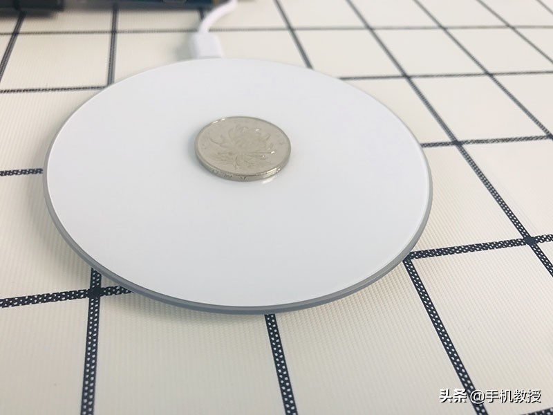 最强无线快充实测,热门品牌无线充测评