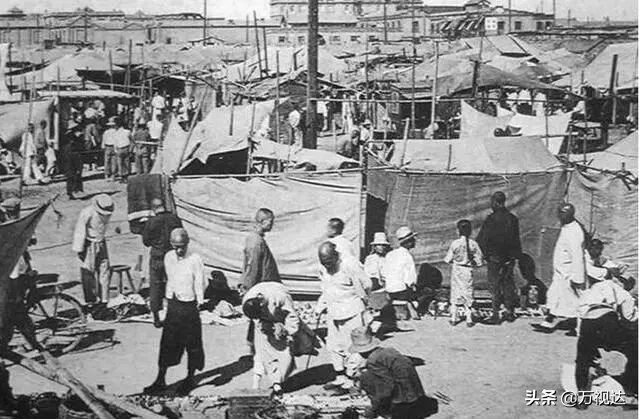 天津的老人们常说“北门富、东门贵、南门贫、西门贱”，这是为嘛？