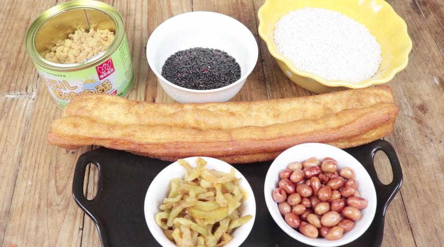 糯米饭卷的糯米如何蒸,糯米蒸肉丸一口一个