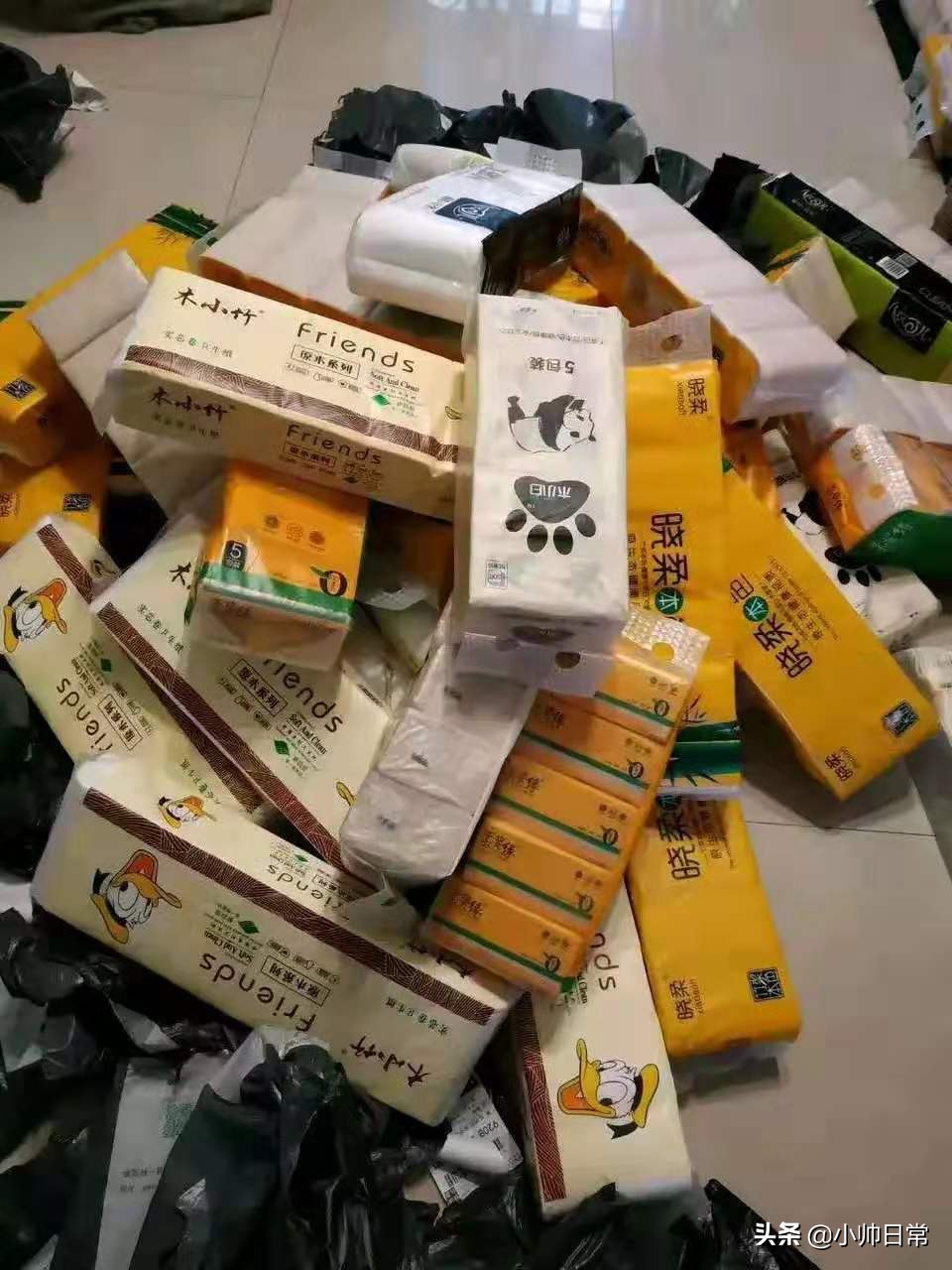 2019年网络撸纸最火摆地摊卖纸到底靠谱吗？