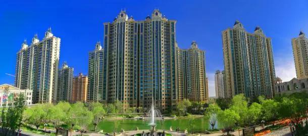 那个因公司破产失业的小姐姐居然买了LV,有头脑的人永远不怕失业