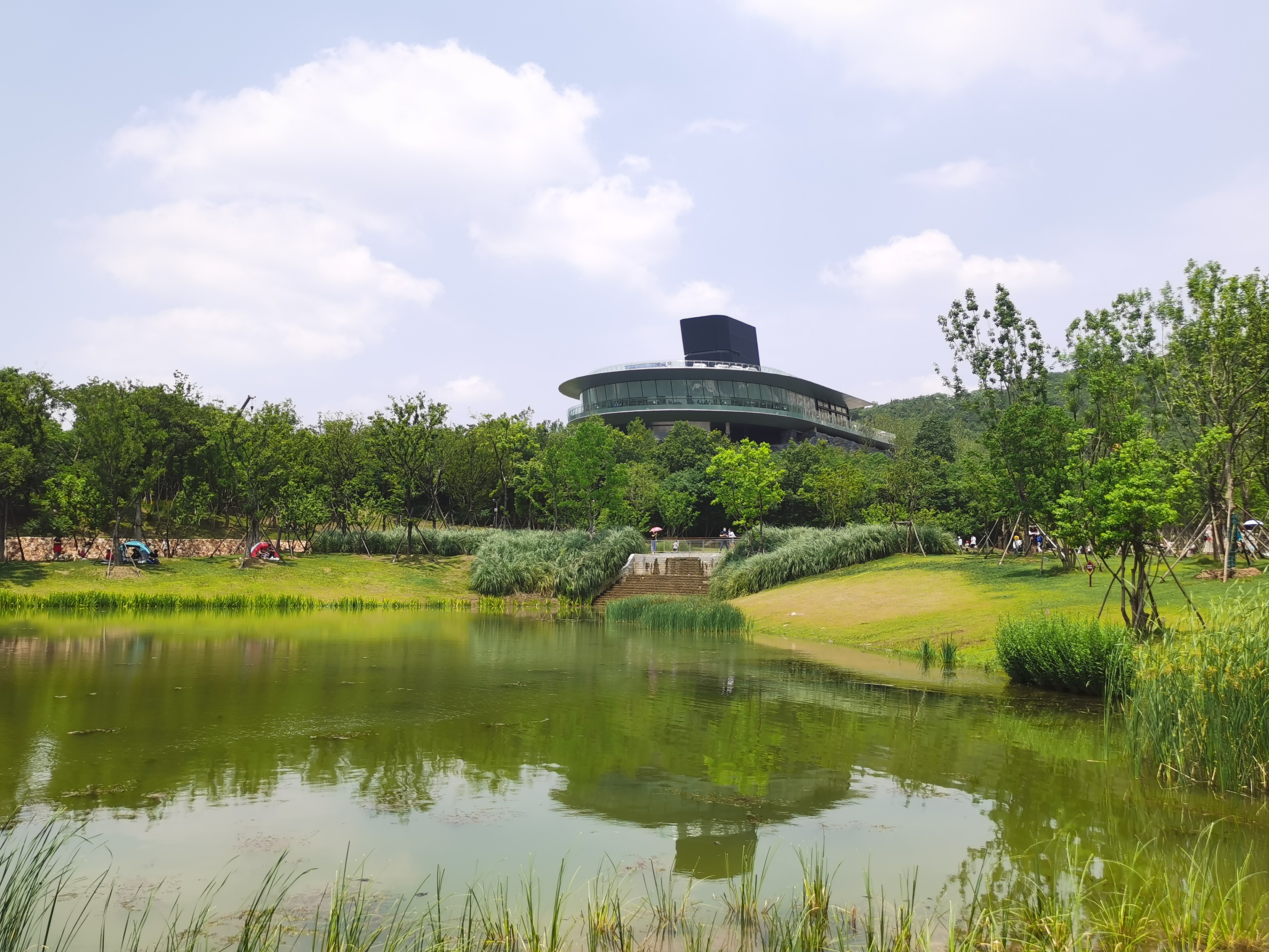 化腐朽为神奇的创作,化腐朽为神奇玉雕作品