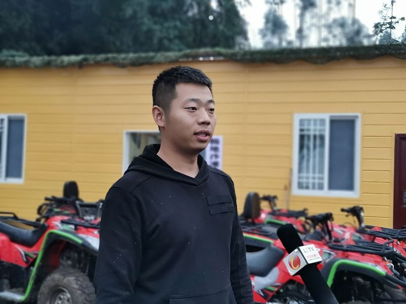 骑摩托去西藏感受沿途的风景,骑摩托去西藏感受沿途的风景视频