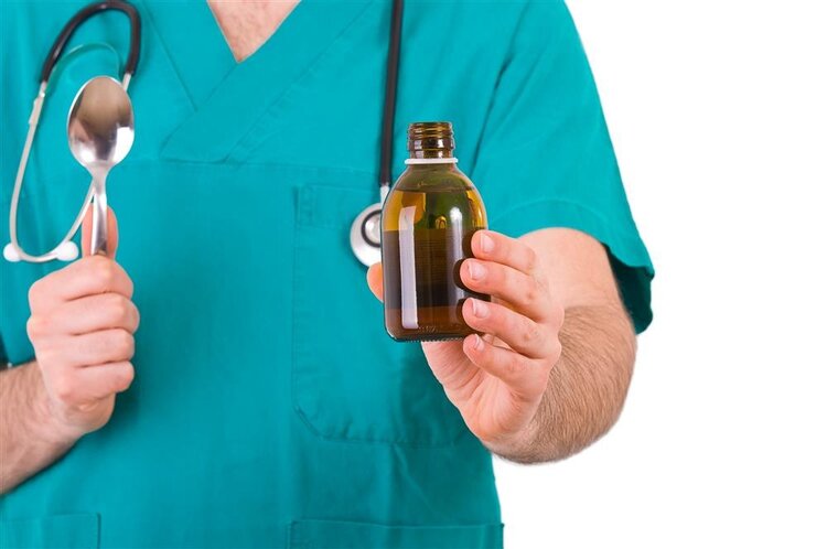 误喝百草枯如何自救,有人误喝百草枯