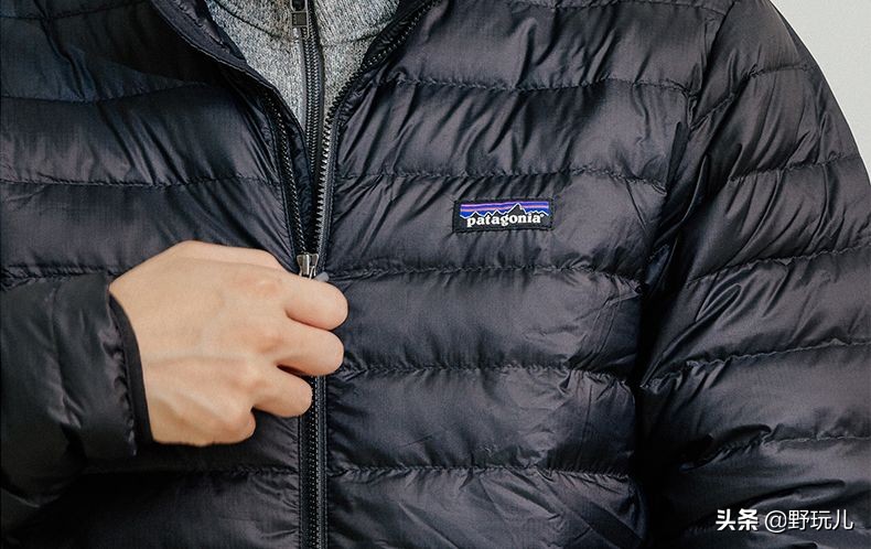 平价冲锋衣羽绒服推荐,冲锋衣羽绒服穿搭推荐