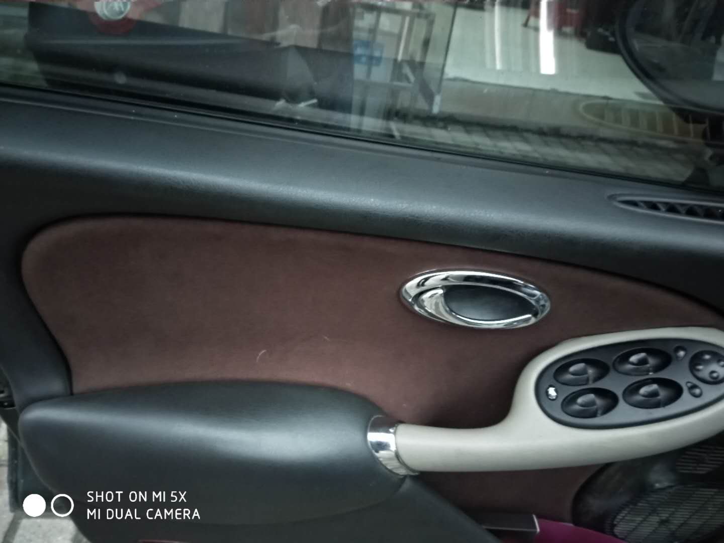 复古风mg7改装,复古风面馆装修图