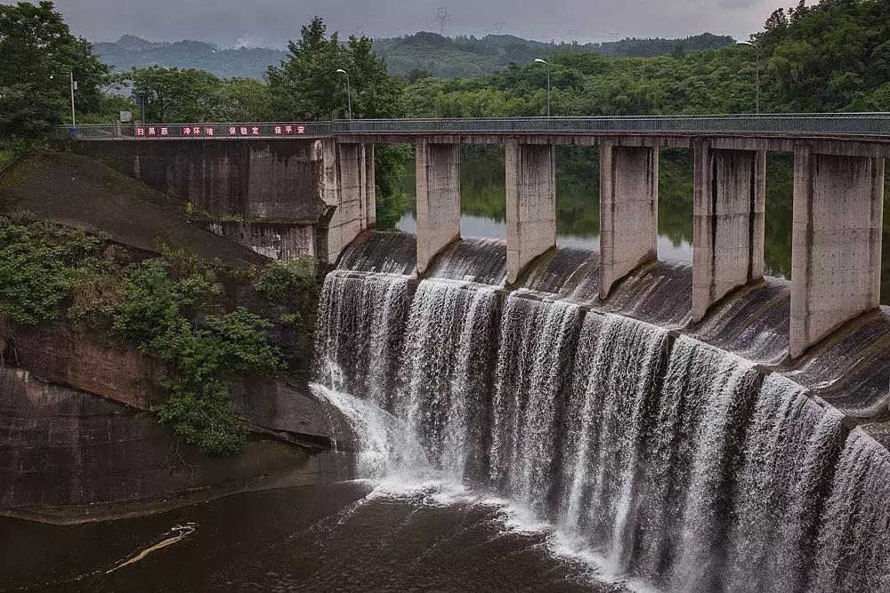 渝北枇杷正黄，冒冒失失穿越铁壁、胜保、斗碗三寨