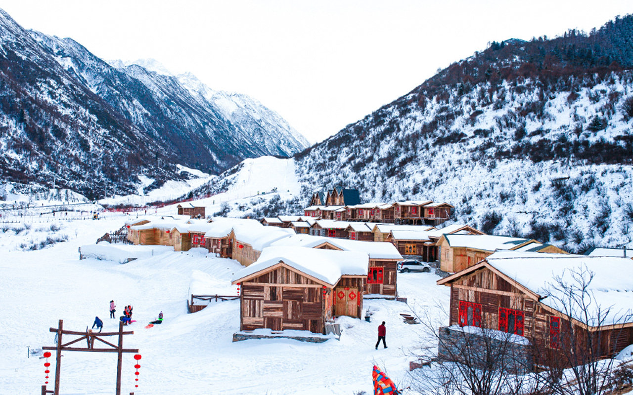 九寨沟黄龙之旅560元跟团4日游,四川九寨沟全景6天5晚尊享游