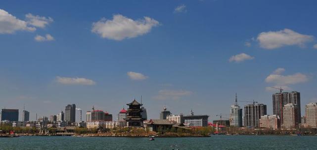 北京到香港高铁多少钱,北京到香港有多少公里