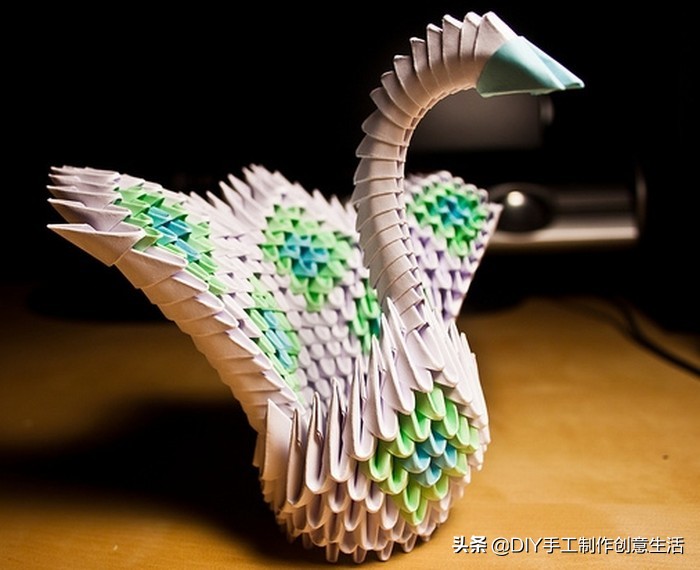 看完这些三角插作品，我再也不敢说自己玩过三角插了，有教程