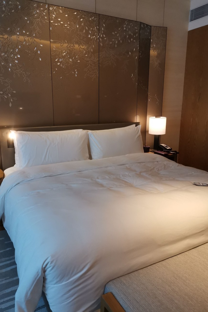 骞垮窞鍥涘閰掑簵浜戠,骞垮窞浜戠鍥涘閰掑簵