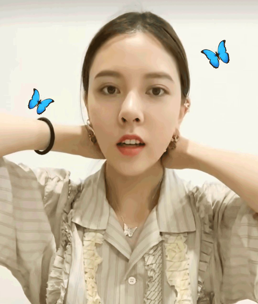 童年饰品金蝴蝶,童年土味发饰效果图