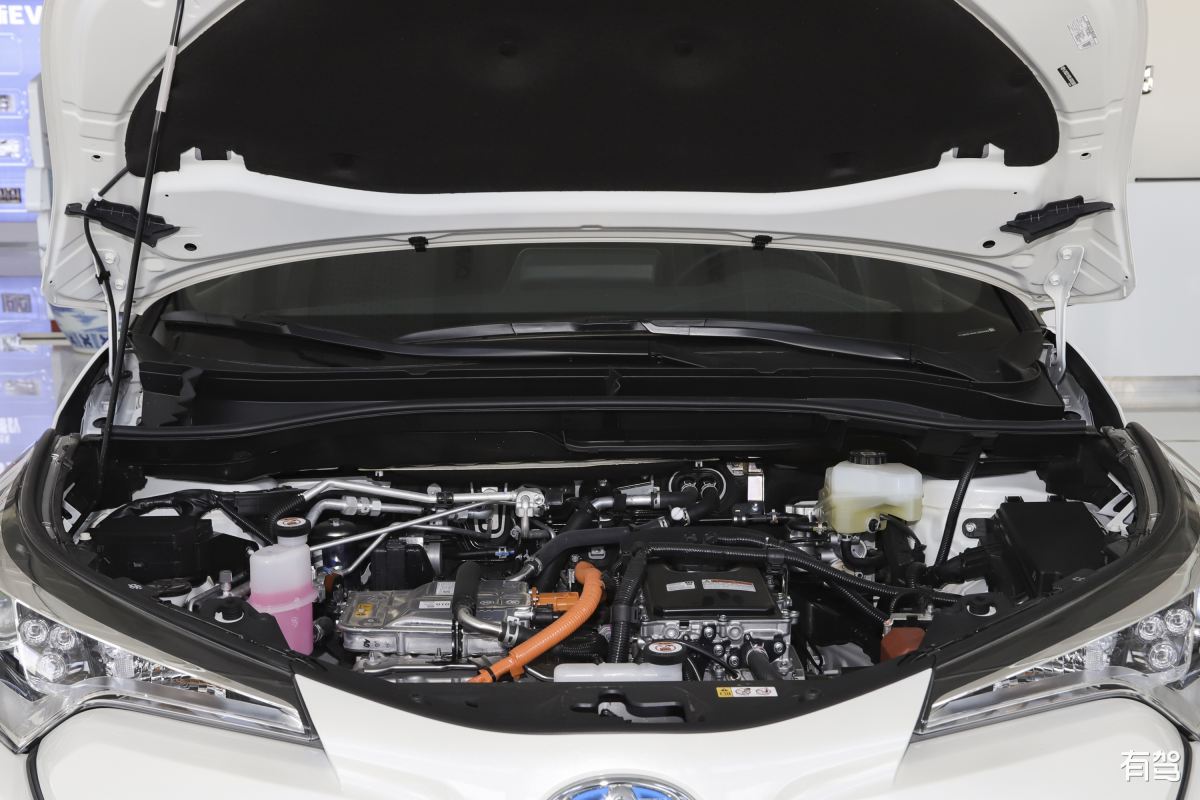 卡罗拉双擎走高速减震噪音大,丰田卡罗拉1.6冷车启动噪音大