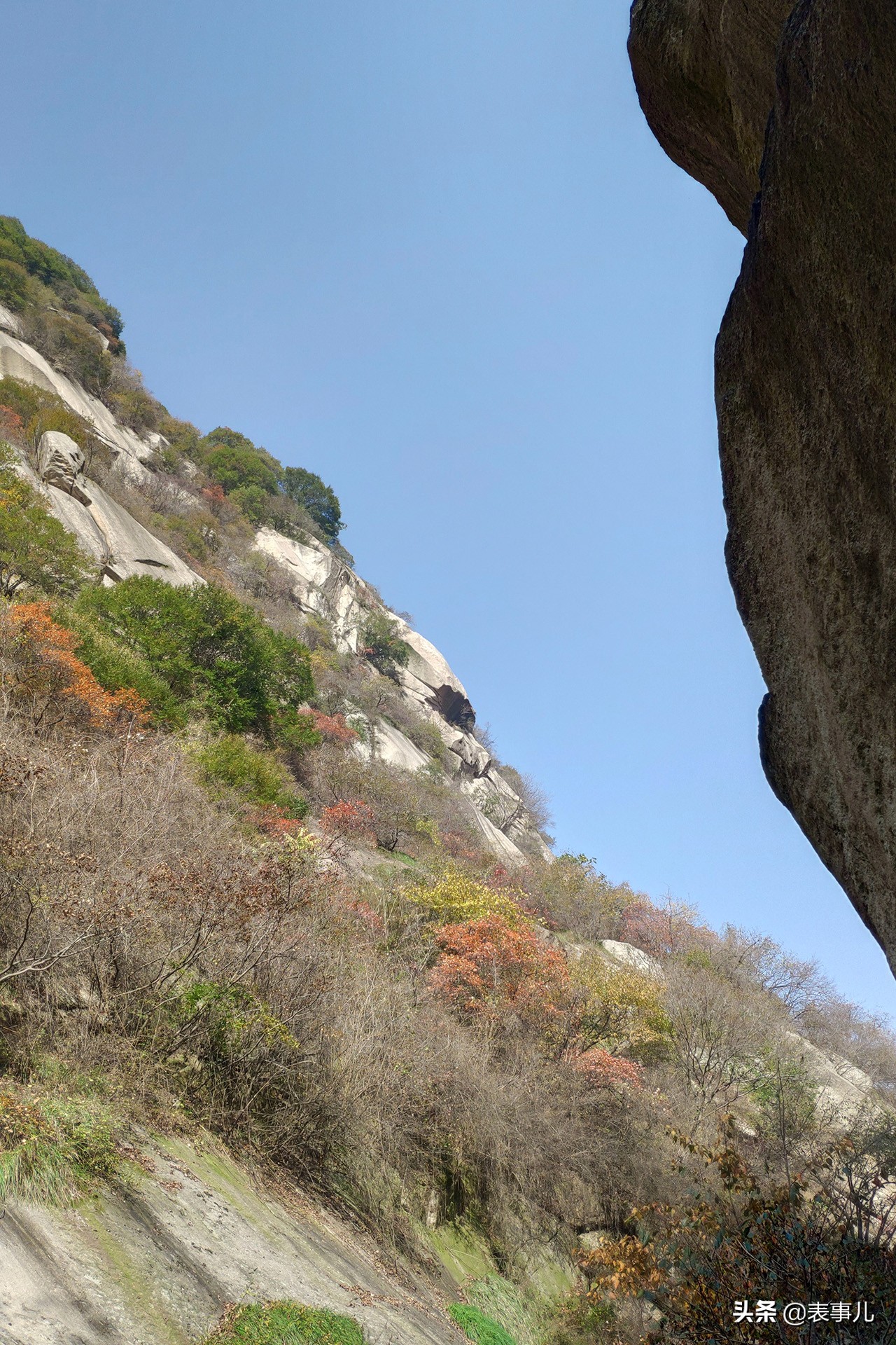 花160元和9个小时爬华山，还喝了一瓶15元的可乐，我是在找虐么？