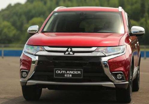 说起技术比两田好，但营业利润却暴跌86%，三菱走到如今谁背锅？